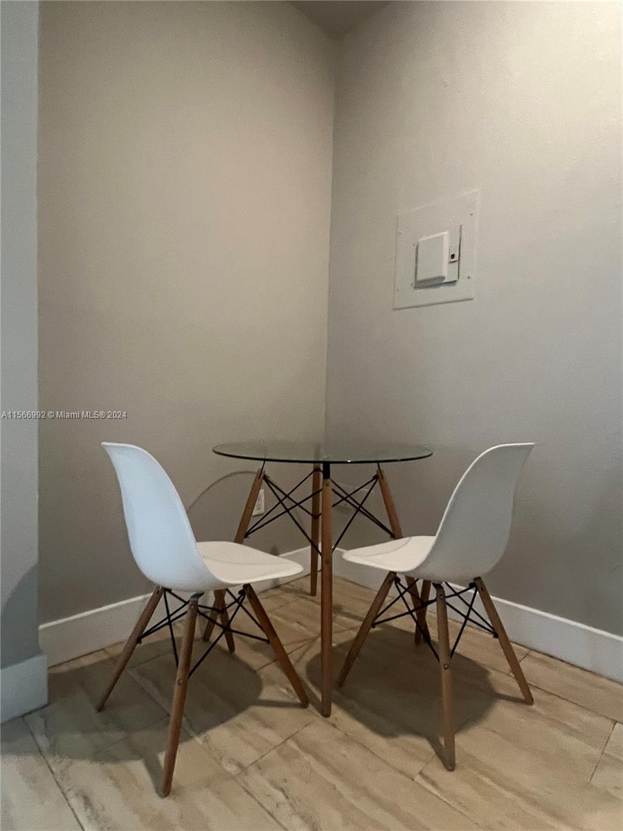 1330 Pennsylvania Ave # 201