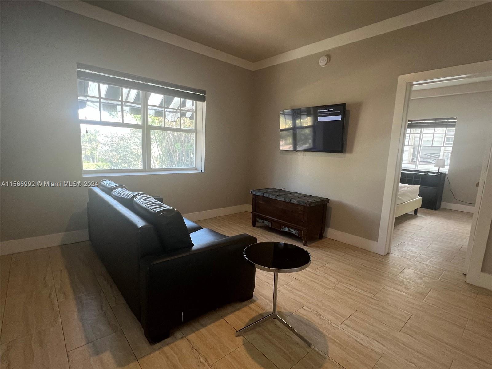 1330 Pennsylvania Ave # 201