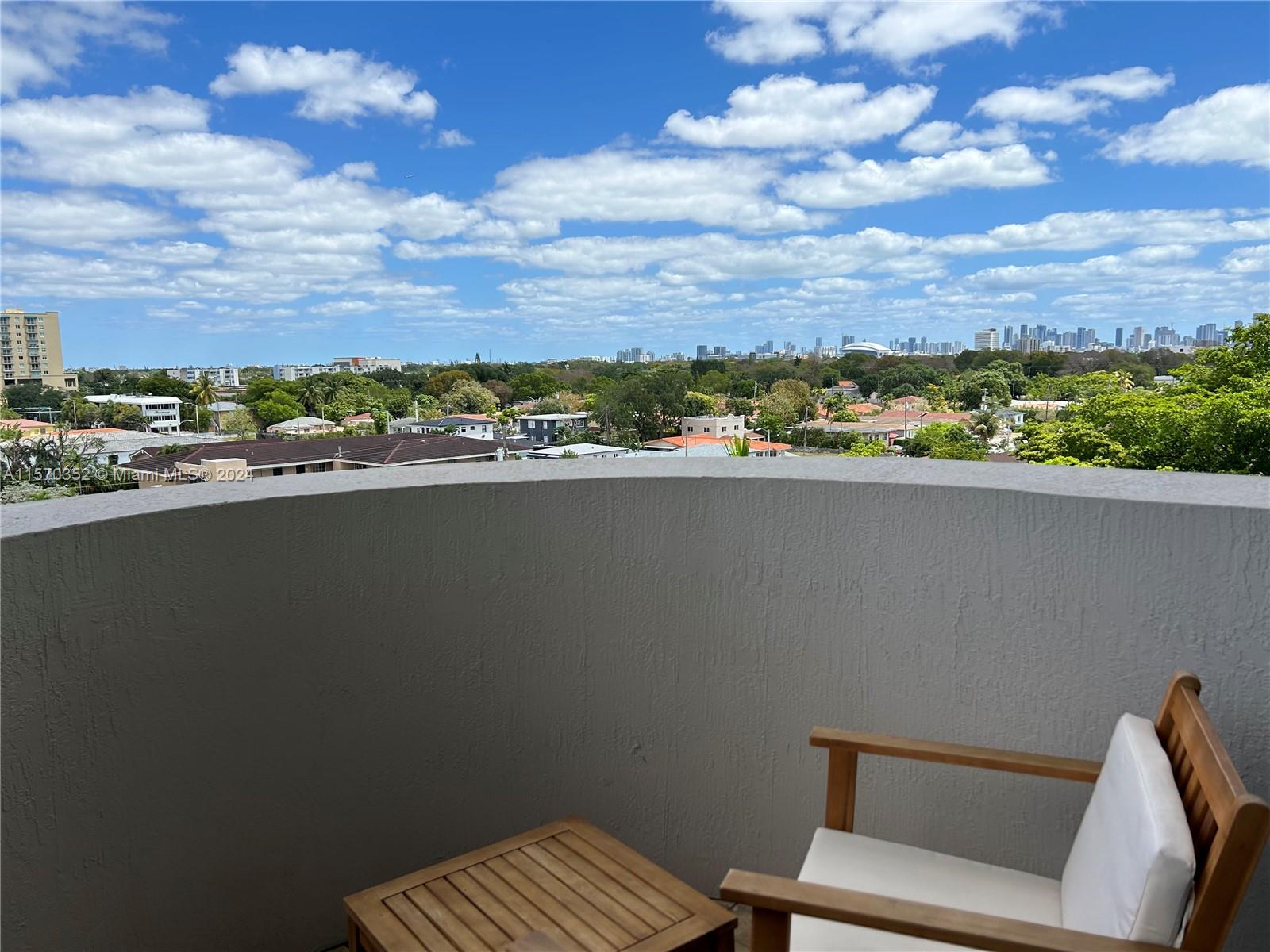 50 Menores Ave # 518