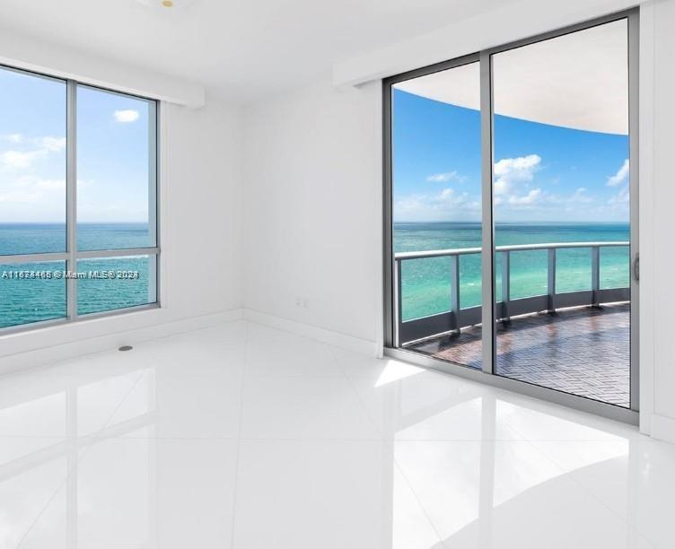 5959 Collins Ave # 1807