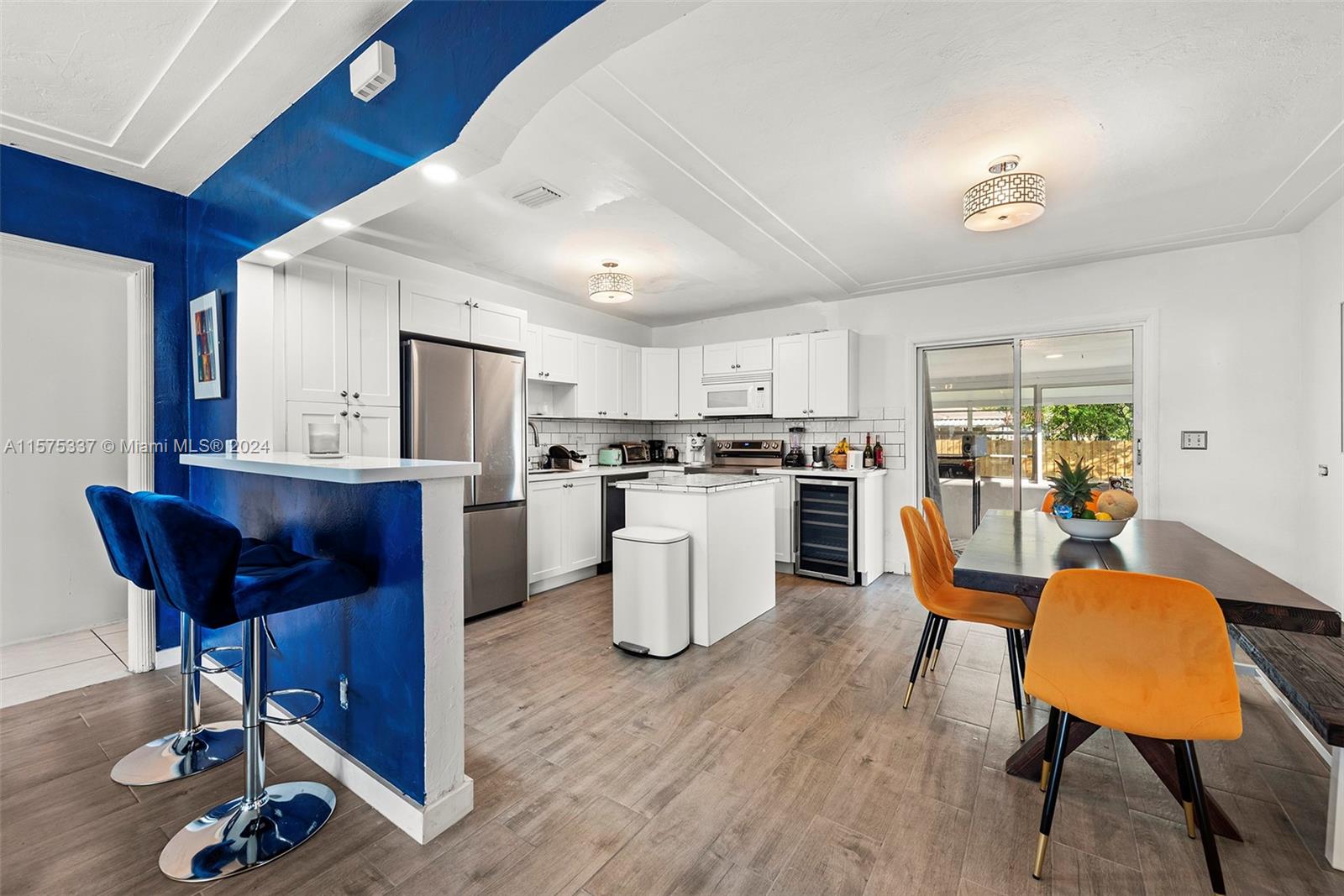 1545 Normandy Dr