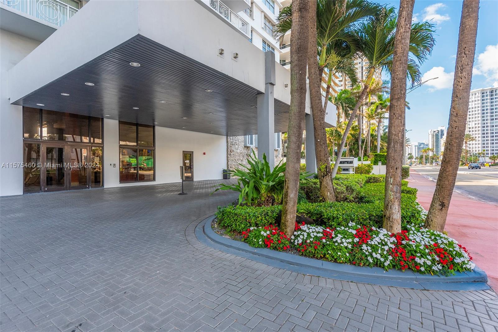 5825 Collins Ave # 8J