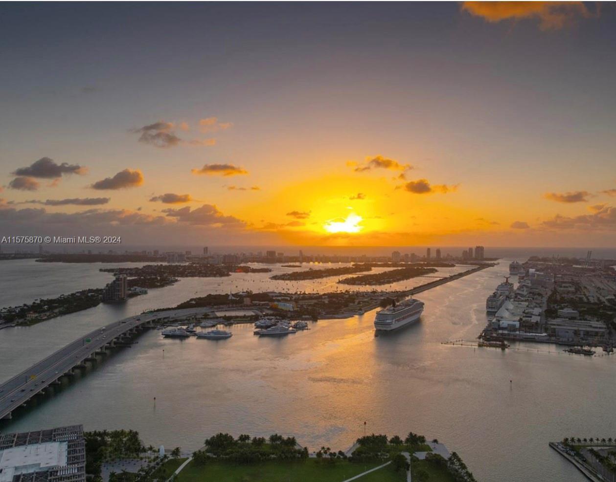 1000 Biscayne Blvd # 2801