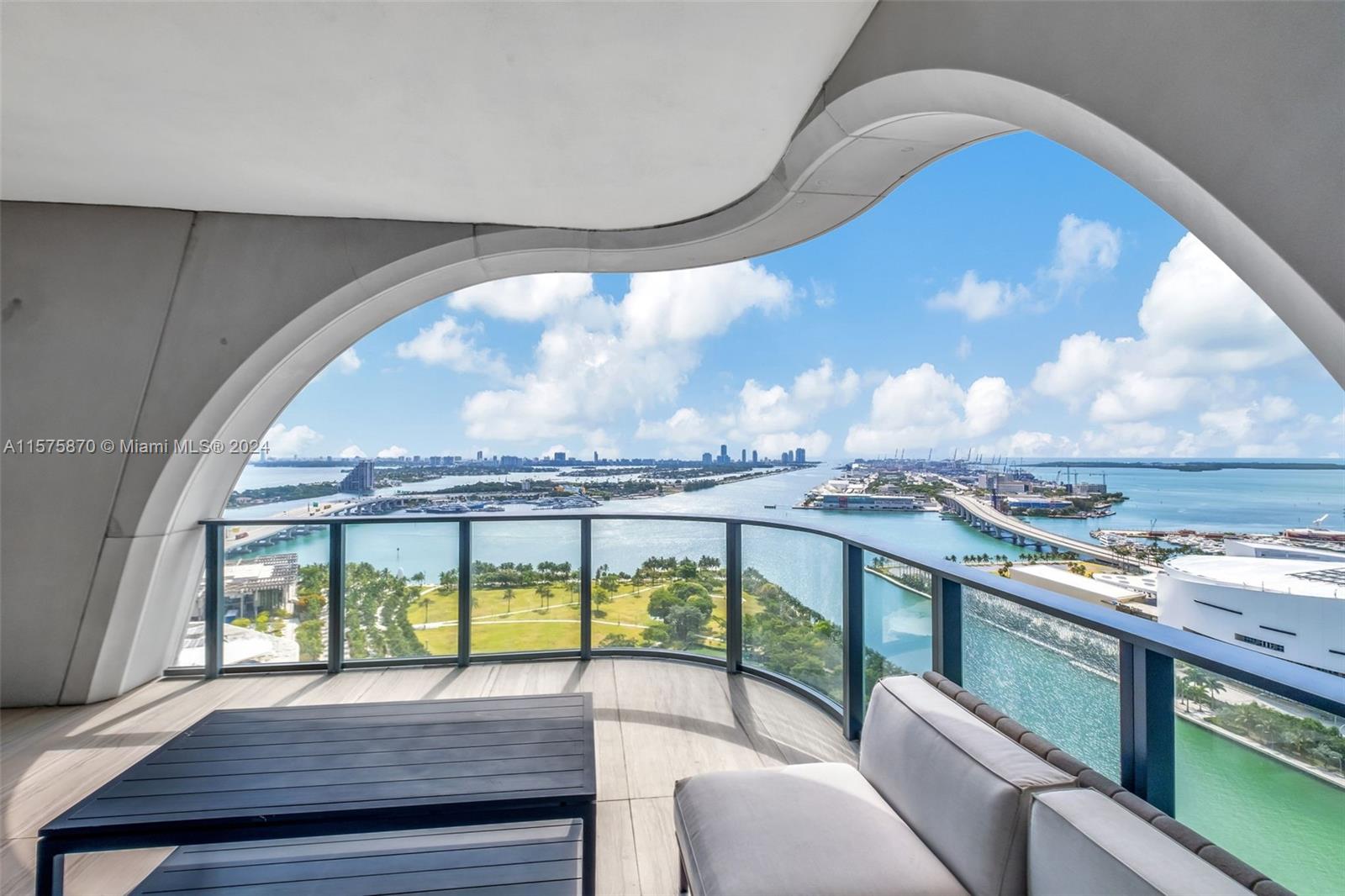 1000 Biscayne Blvd # 2801