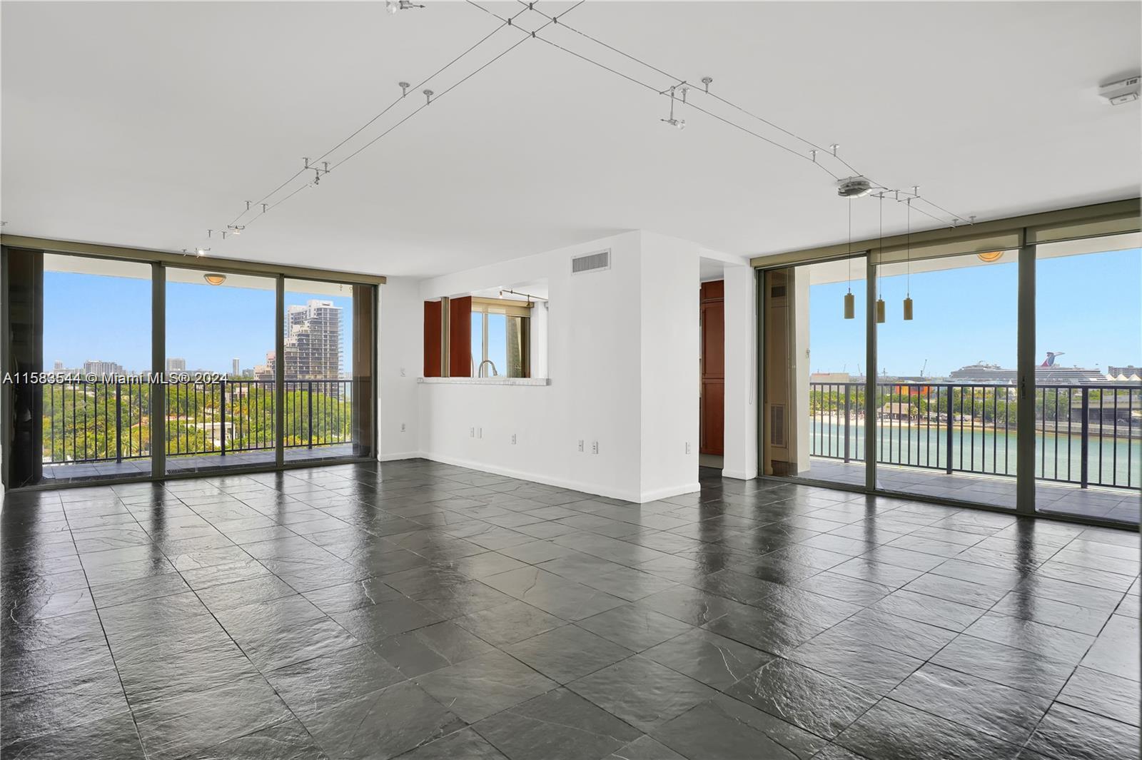 801 N Venetian # 802
