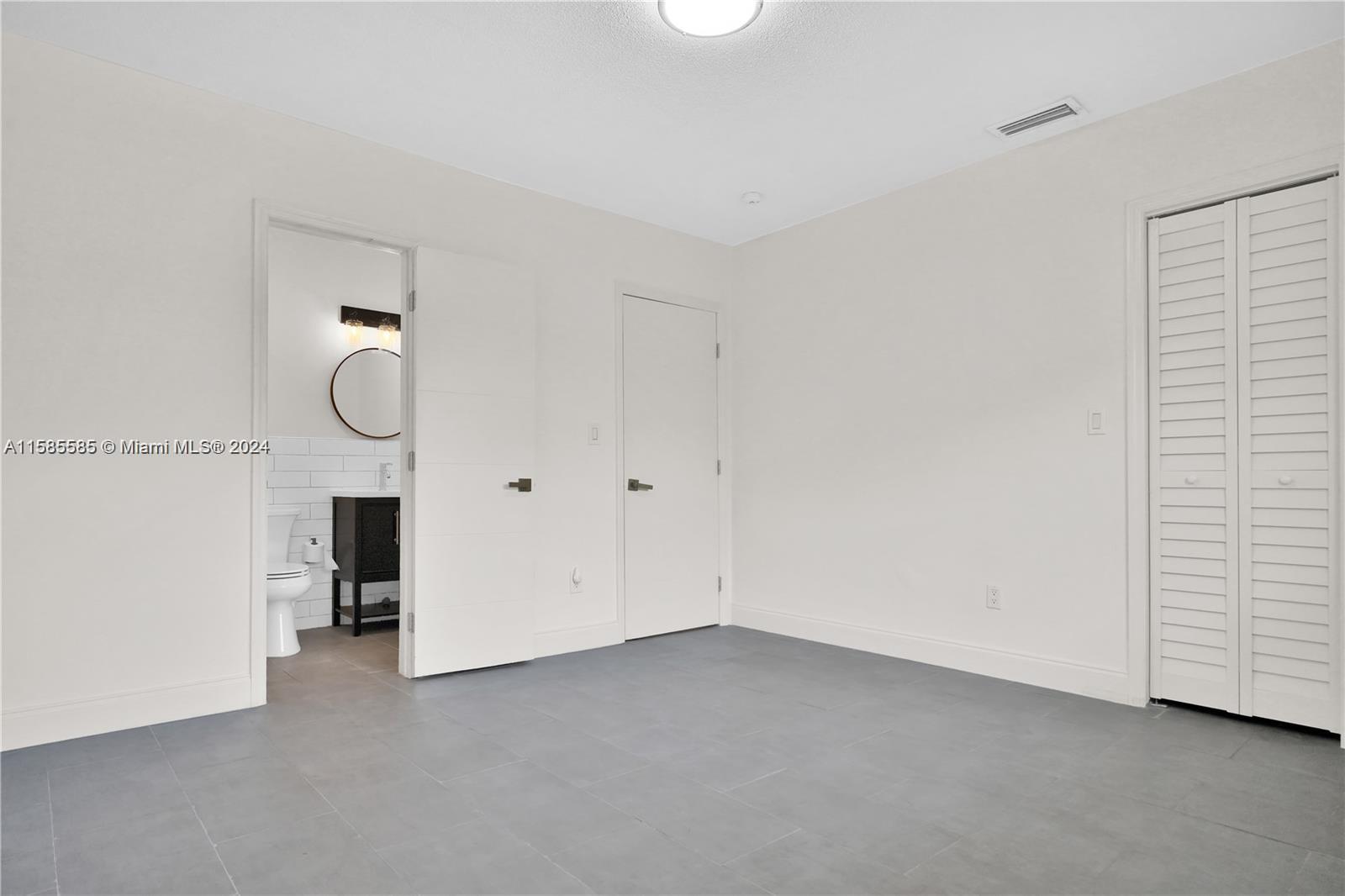 1241 NW 25th # 1241