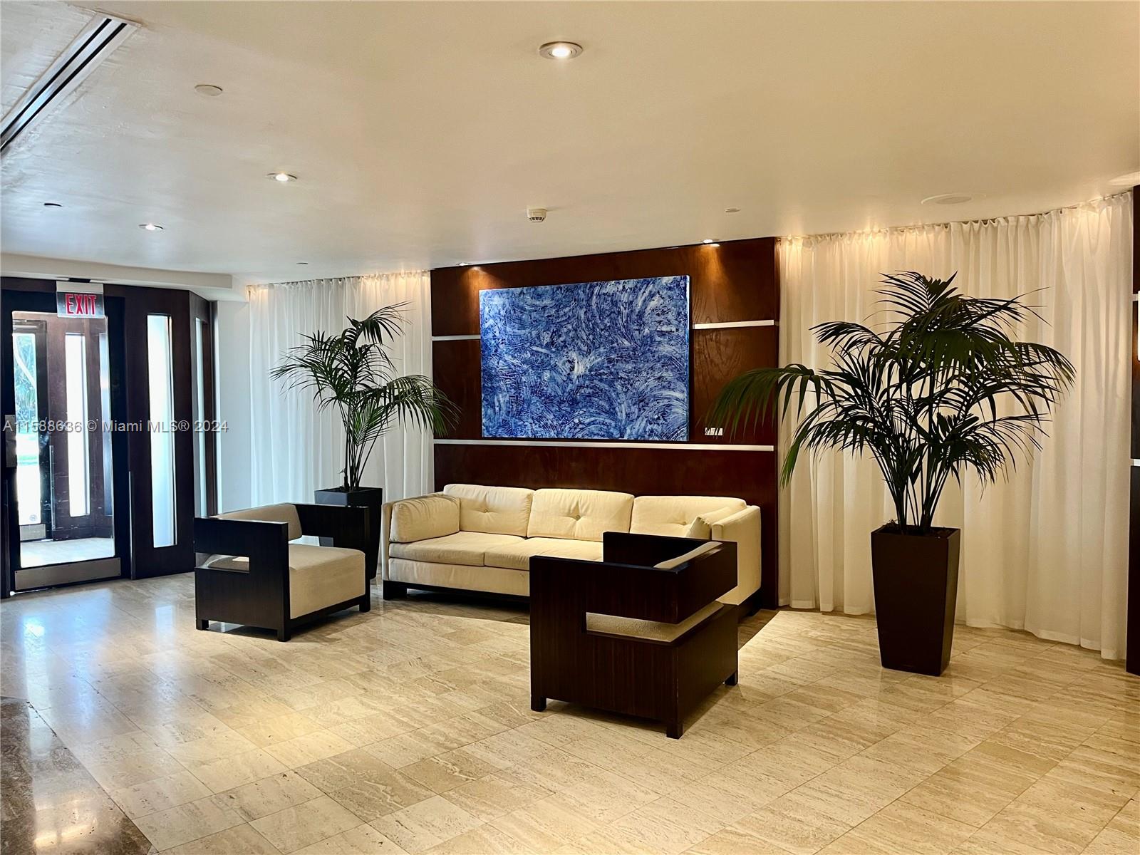 2451 Brickell Ave # 6P