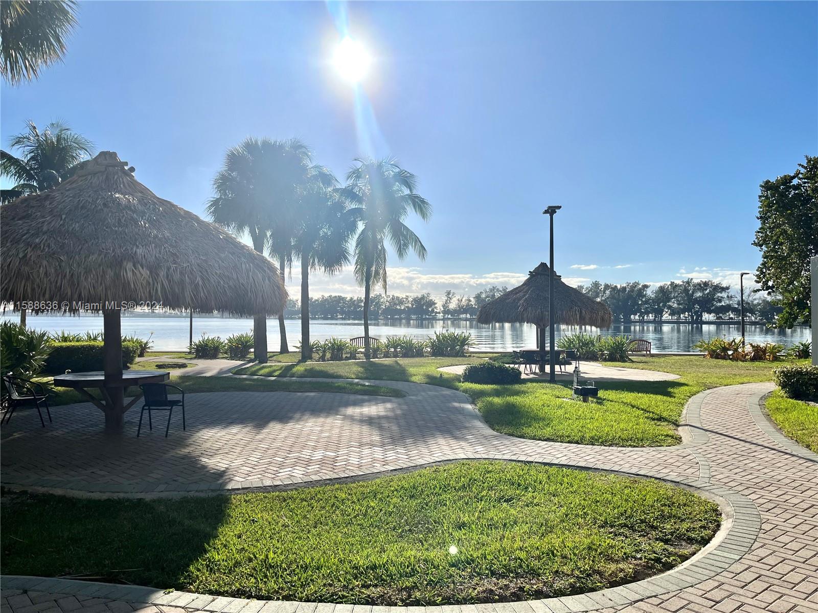 2451 Brickell Ave # 6P