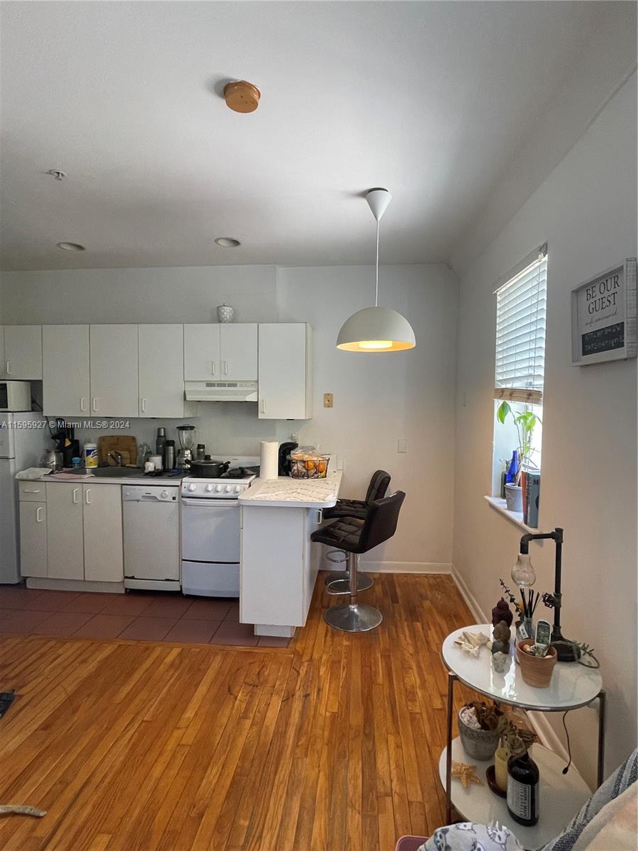 1521 Lenox Ave # 209