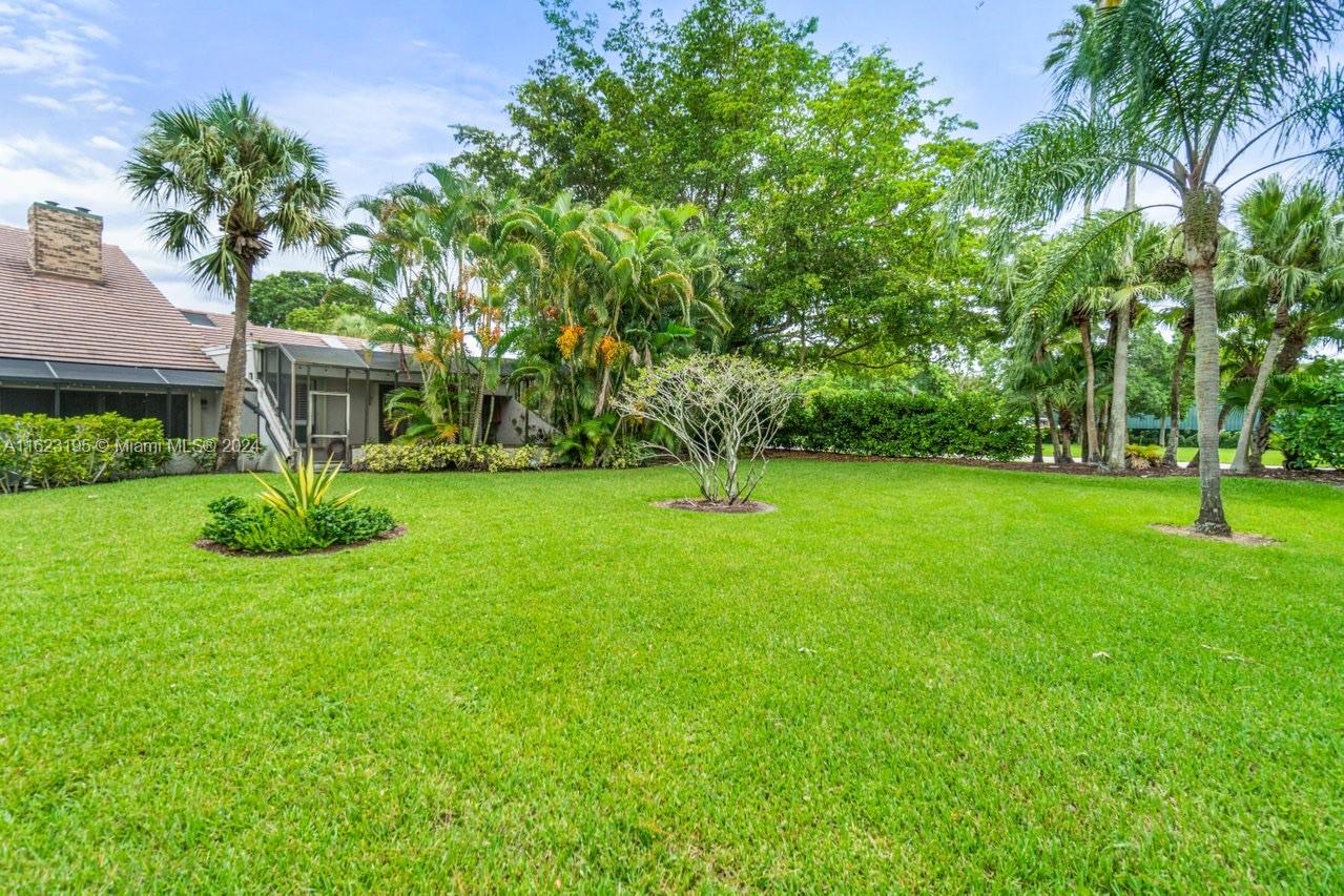 53 Edinburgh Dr