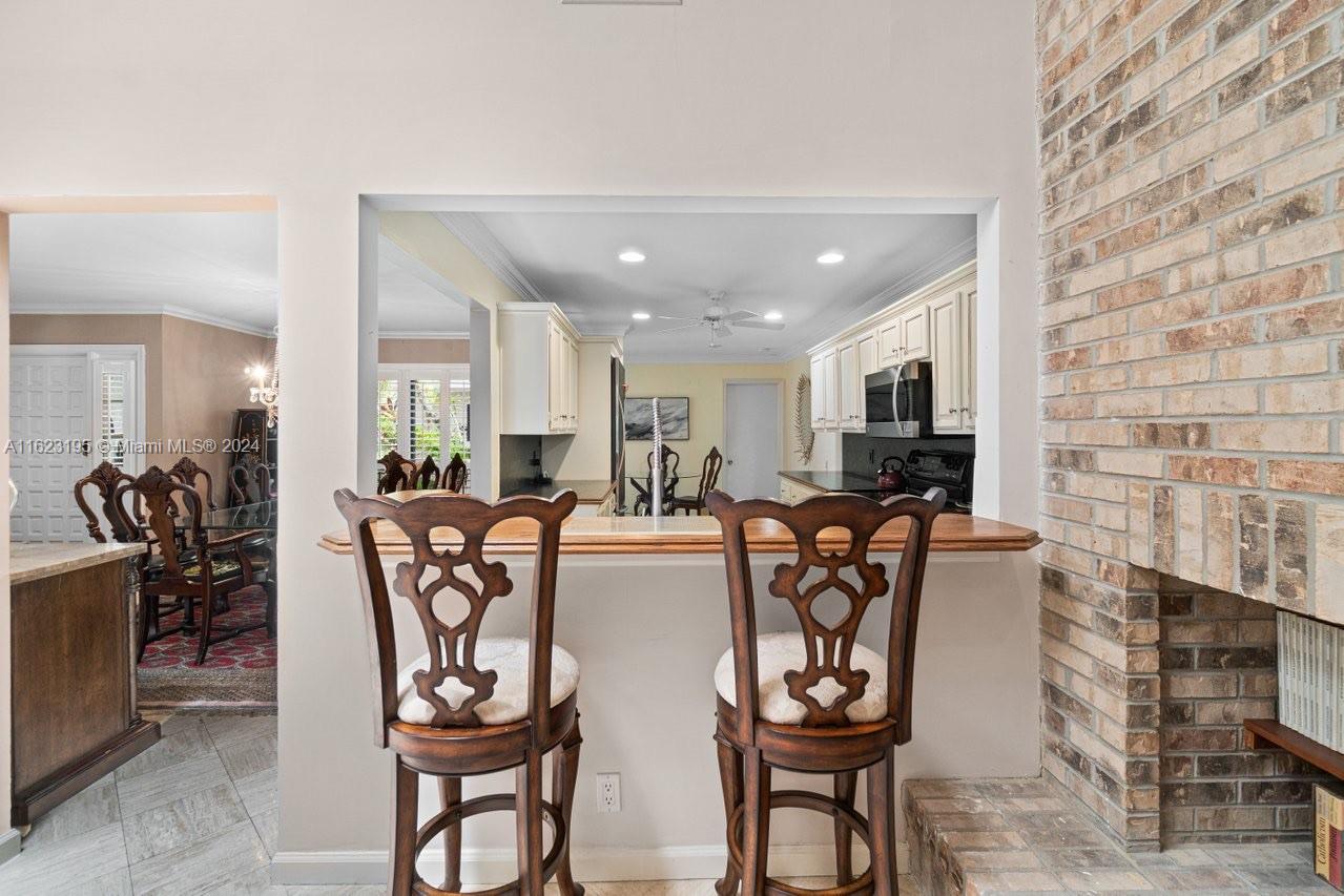 53 Edinburgh Dr