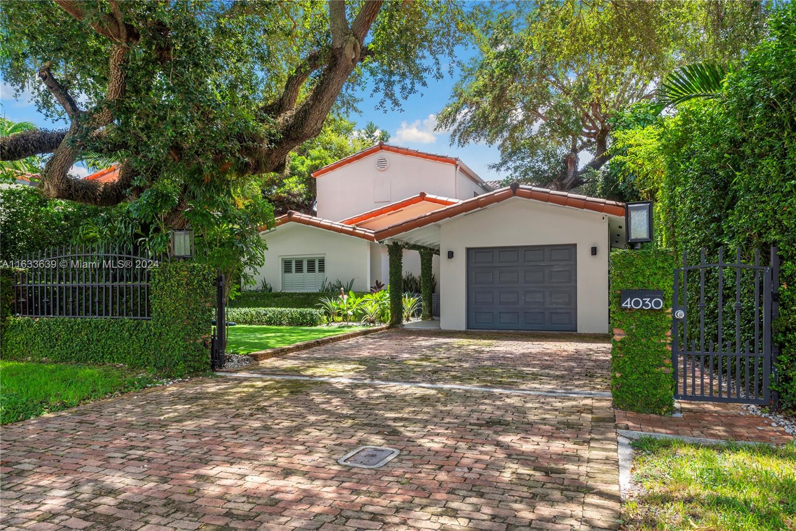 4030 Alhambra Cir