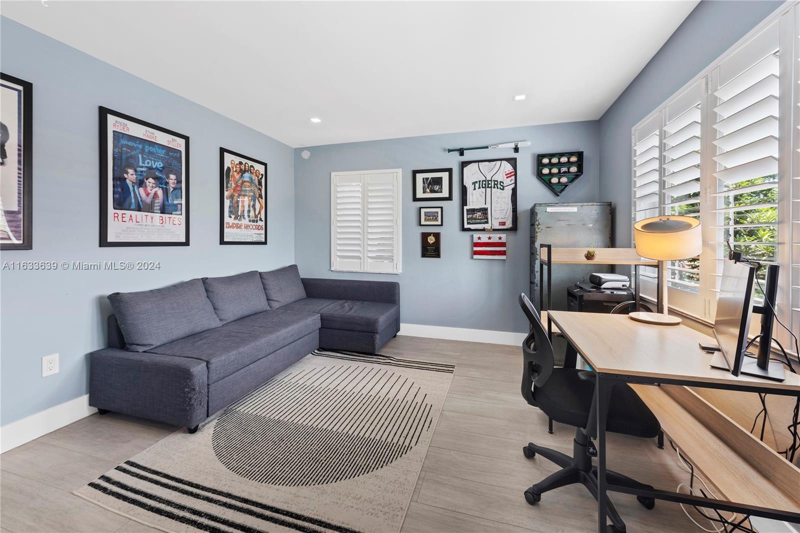 4030 Alhambra Cir