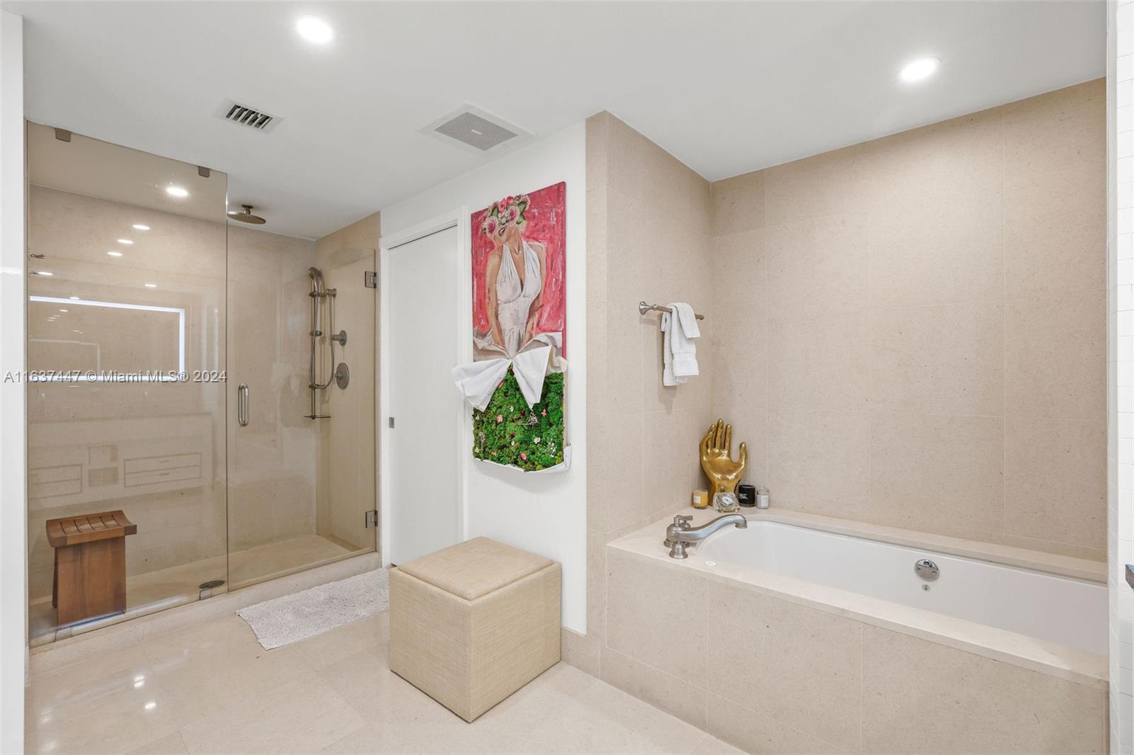 6899 Collins Ave # 801