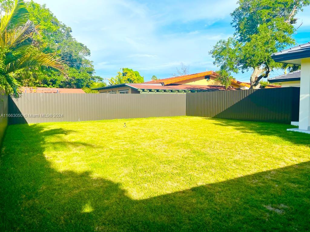 6331 SW 23rd St # 6331