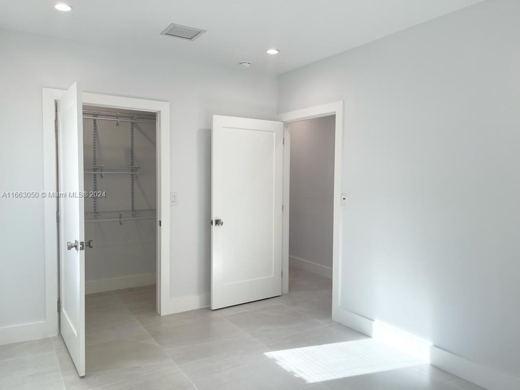 6331 SW 23rd St # 6331