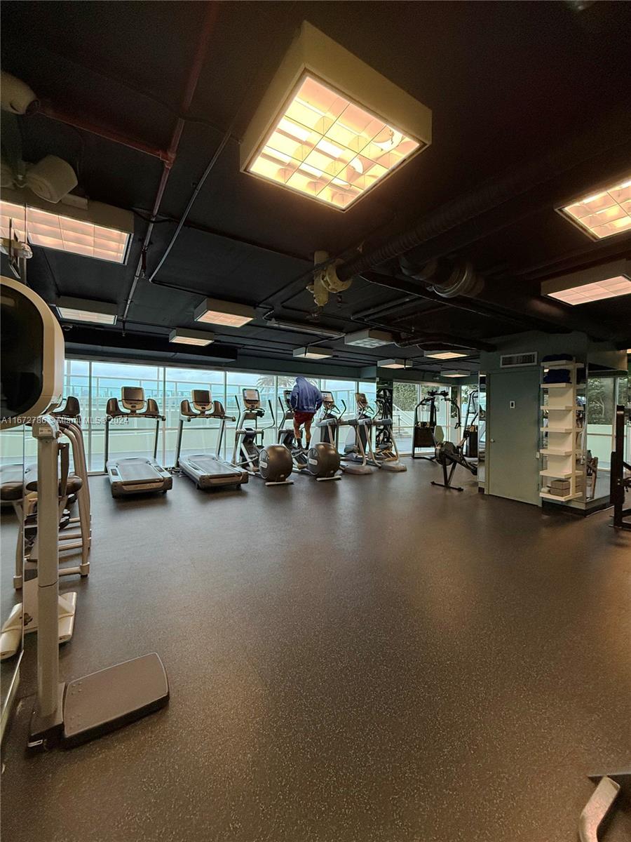 650 West Ave # 2610