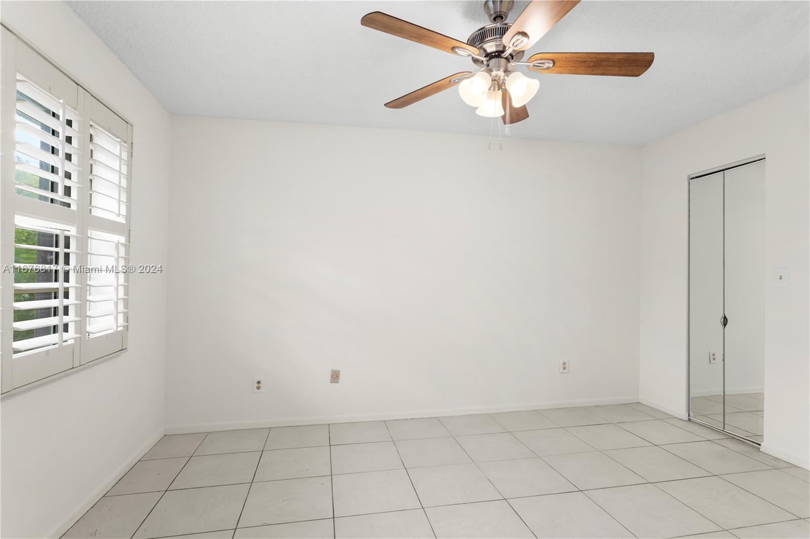 434 NE 210th Circle Terrace # 4A Unit: 207-4A