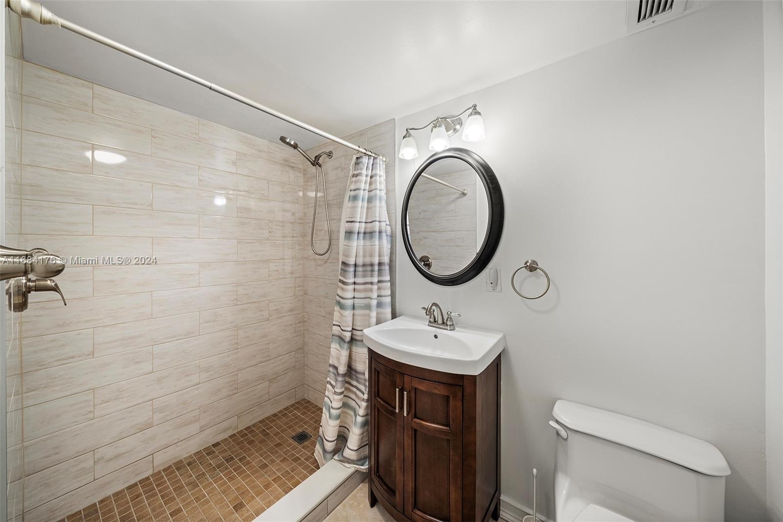 812 Briny Ave # 3D
