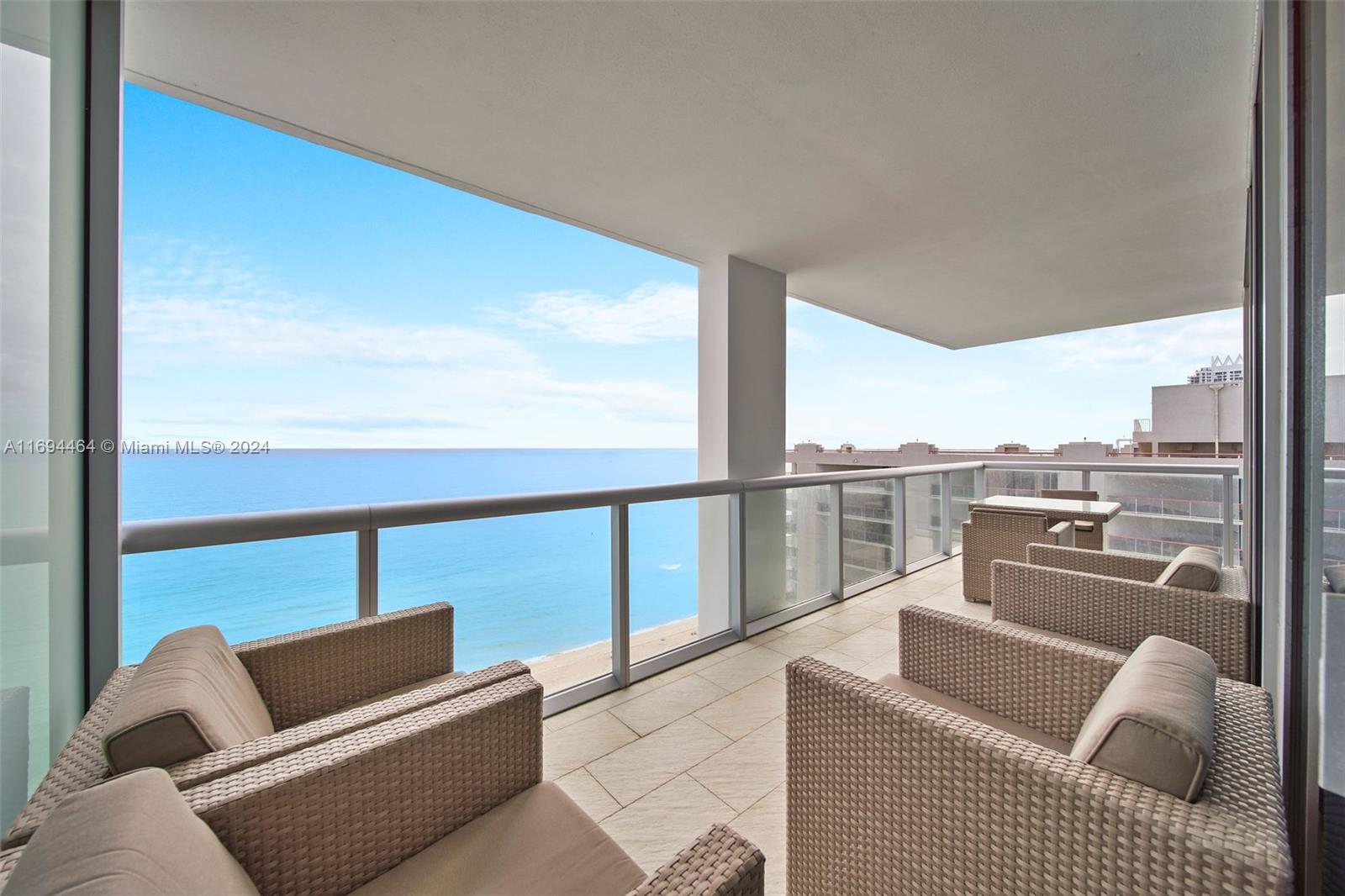 6799 Collins Ave Unit: LPH05