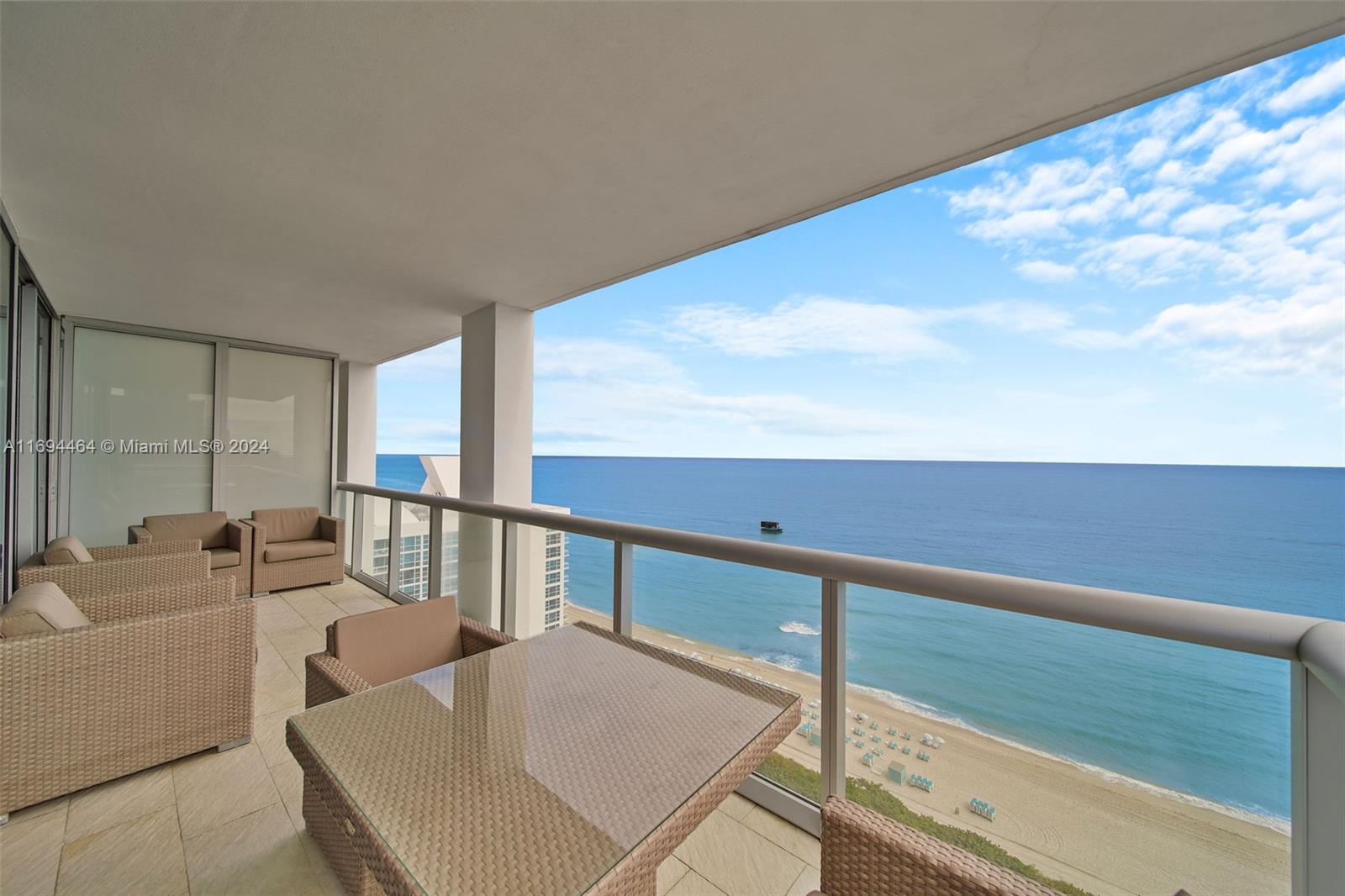 6799 Collins Ave Unit: LPH05