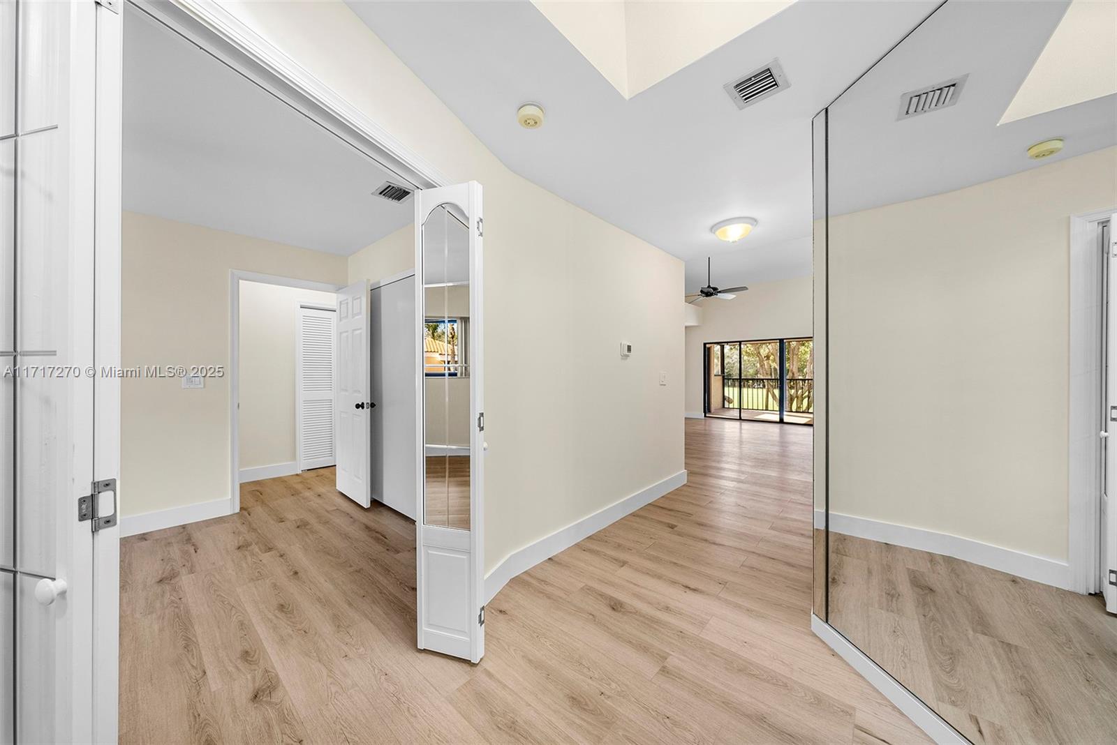 17332 Boca Club Blvd # 802
