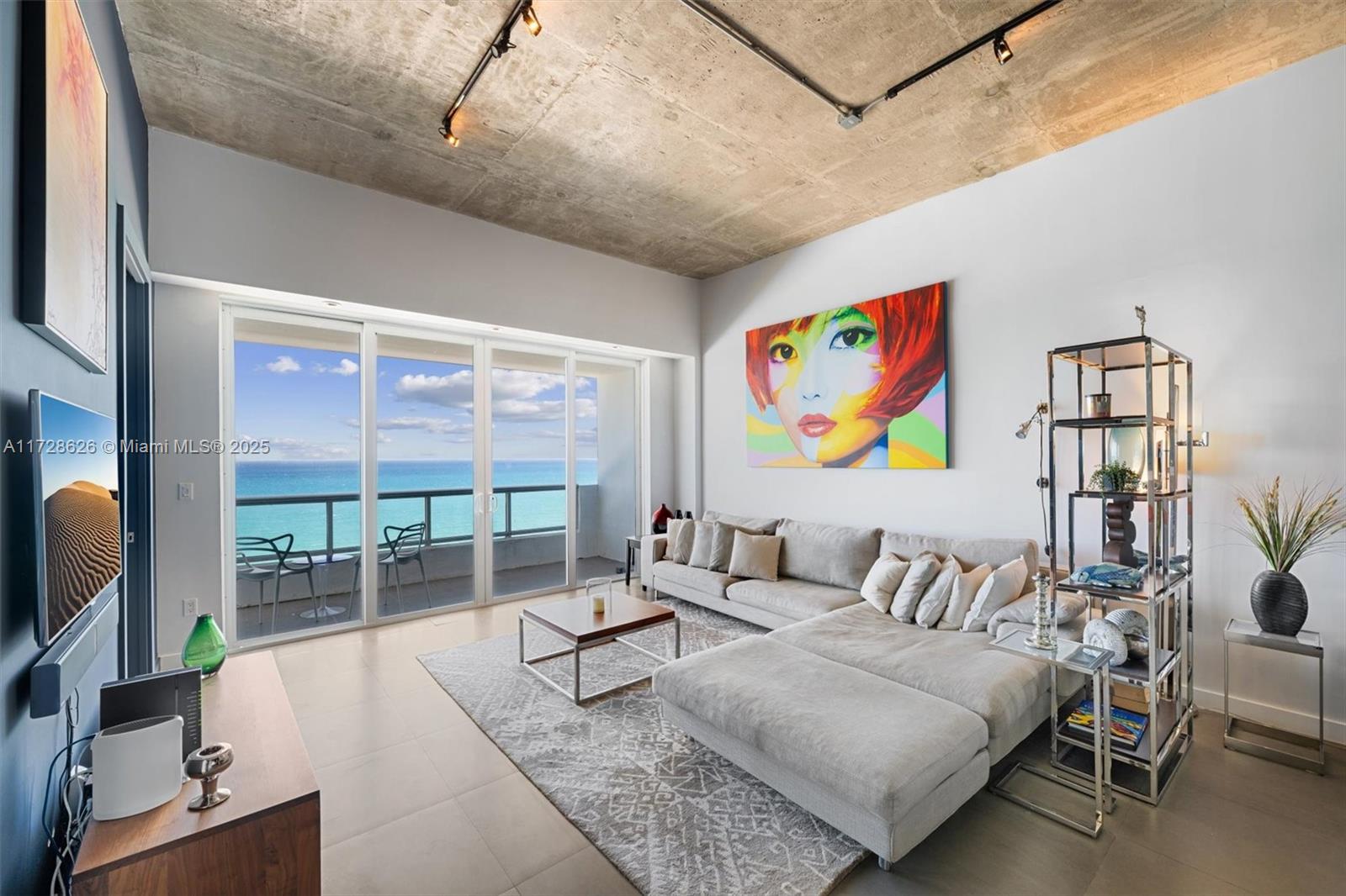 5601 Collins Ave # 5 Unit: PH-5