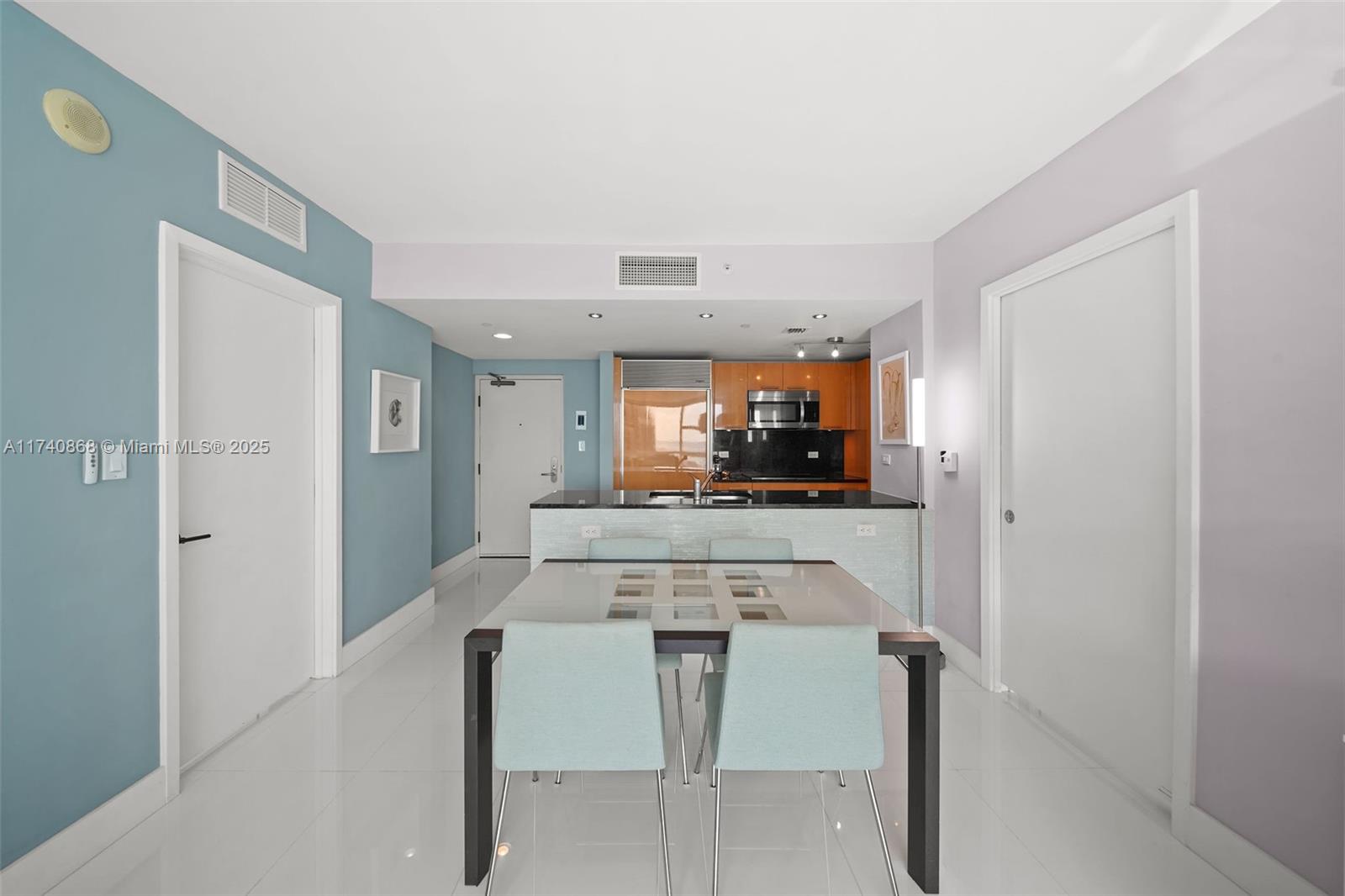 6801 Collins Ave Unit: 1214 (Deed Number 1206)