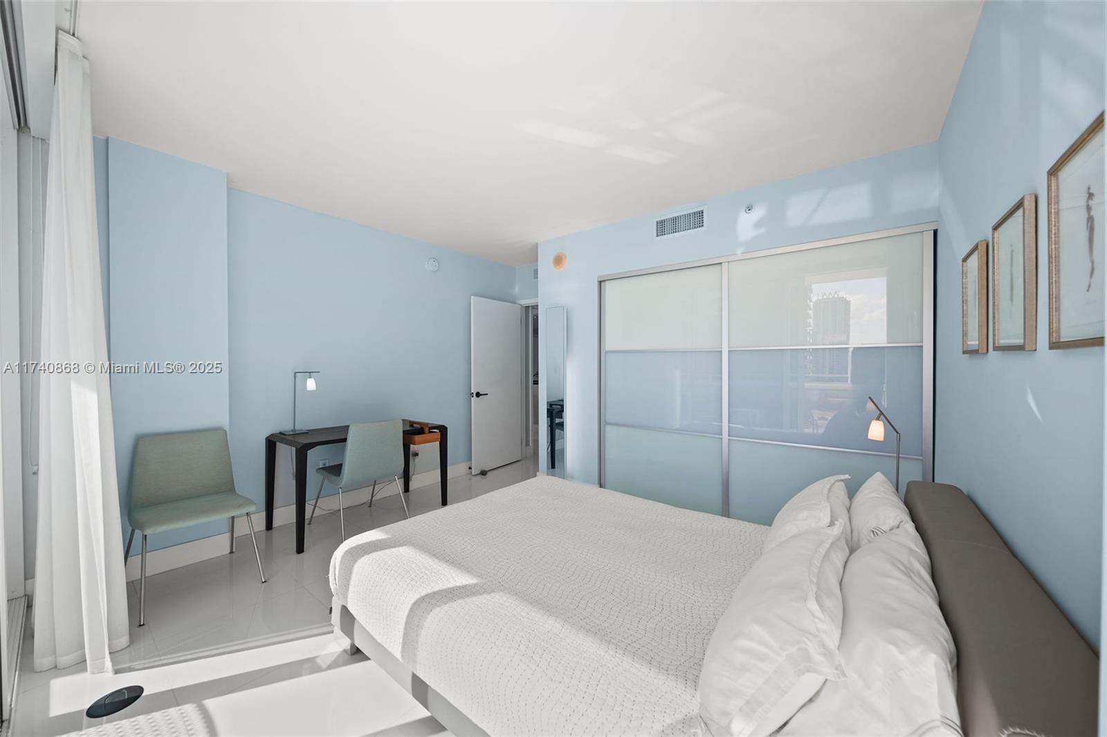 6801 Collins Ave Unit: 1214 (Deed Number 1206)