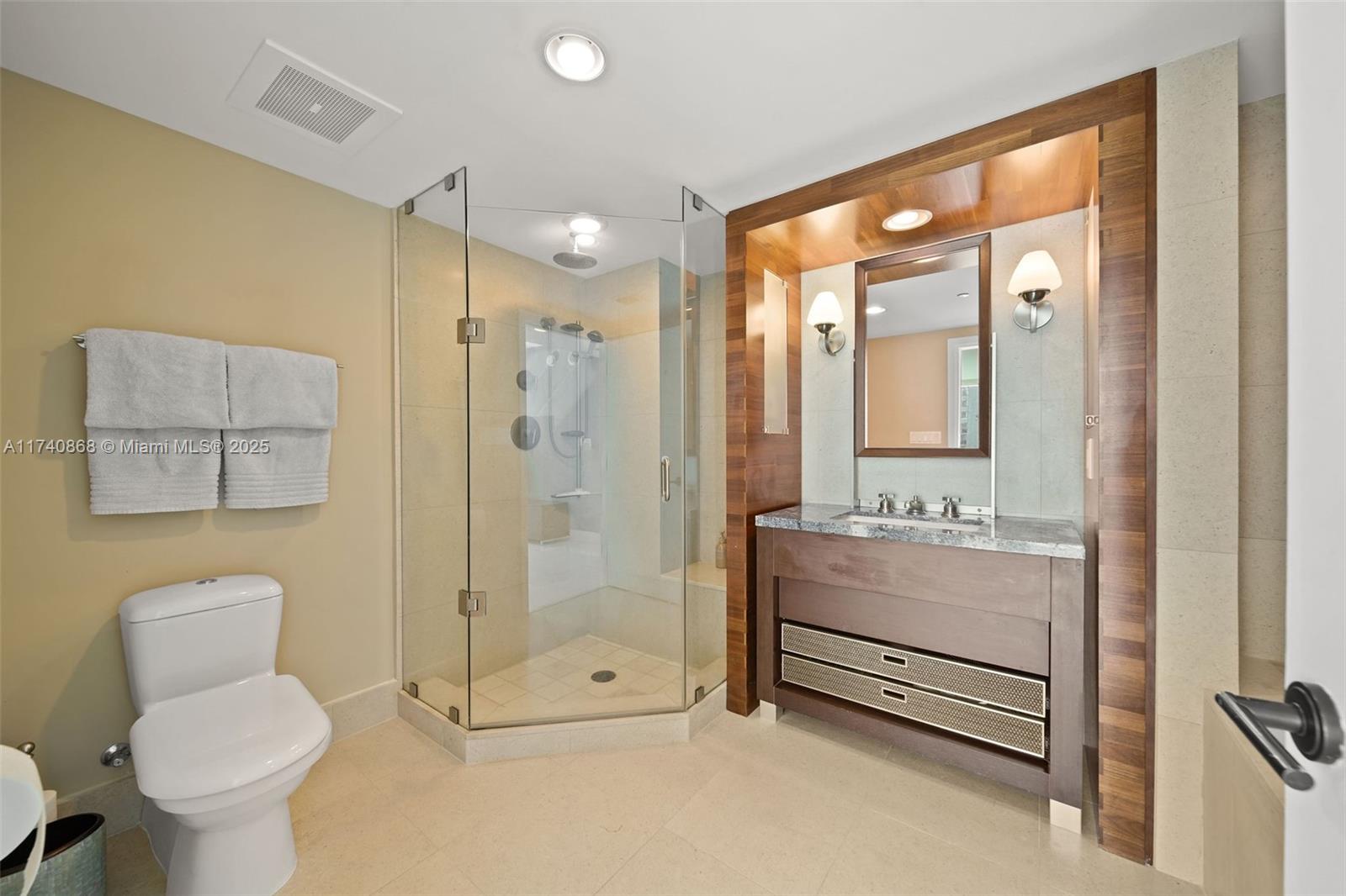 6801 Collins Ave Unit: 1214 (Deed Number 1206)