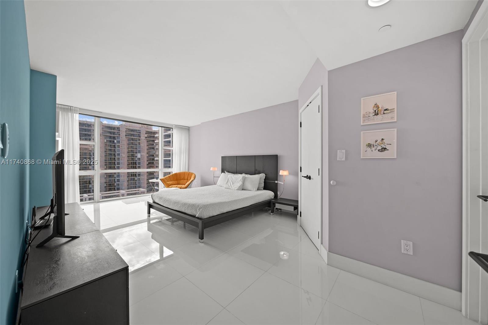 6801 Collins Ave Unit: 1214 (Deed Number 1206)