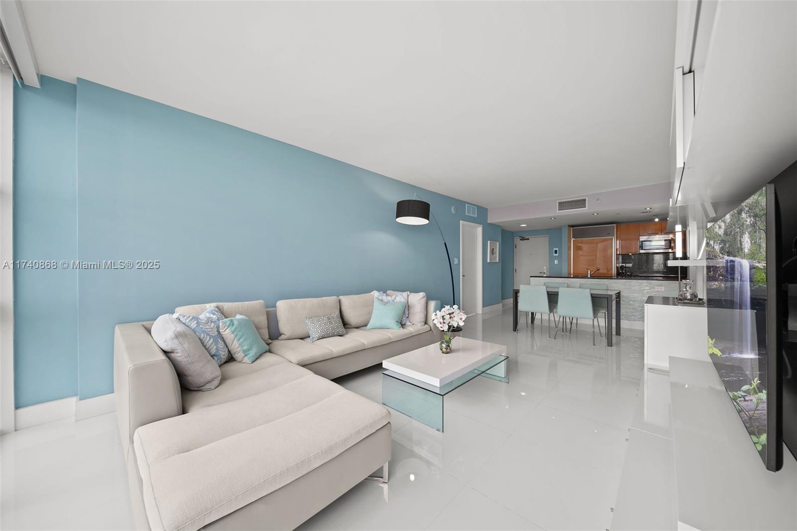 6801 Collins Ave Unit: 1214 (Deed Number 1206)