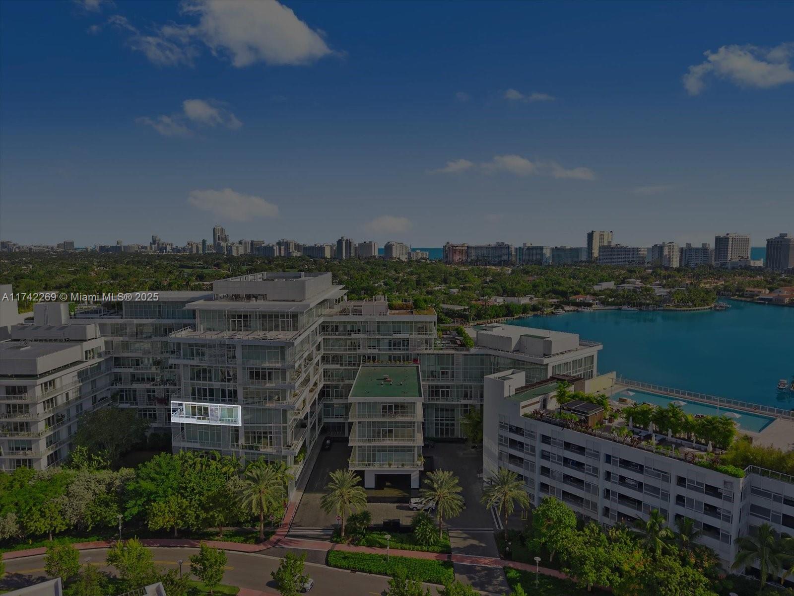4701 N Meridian Ave # 412