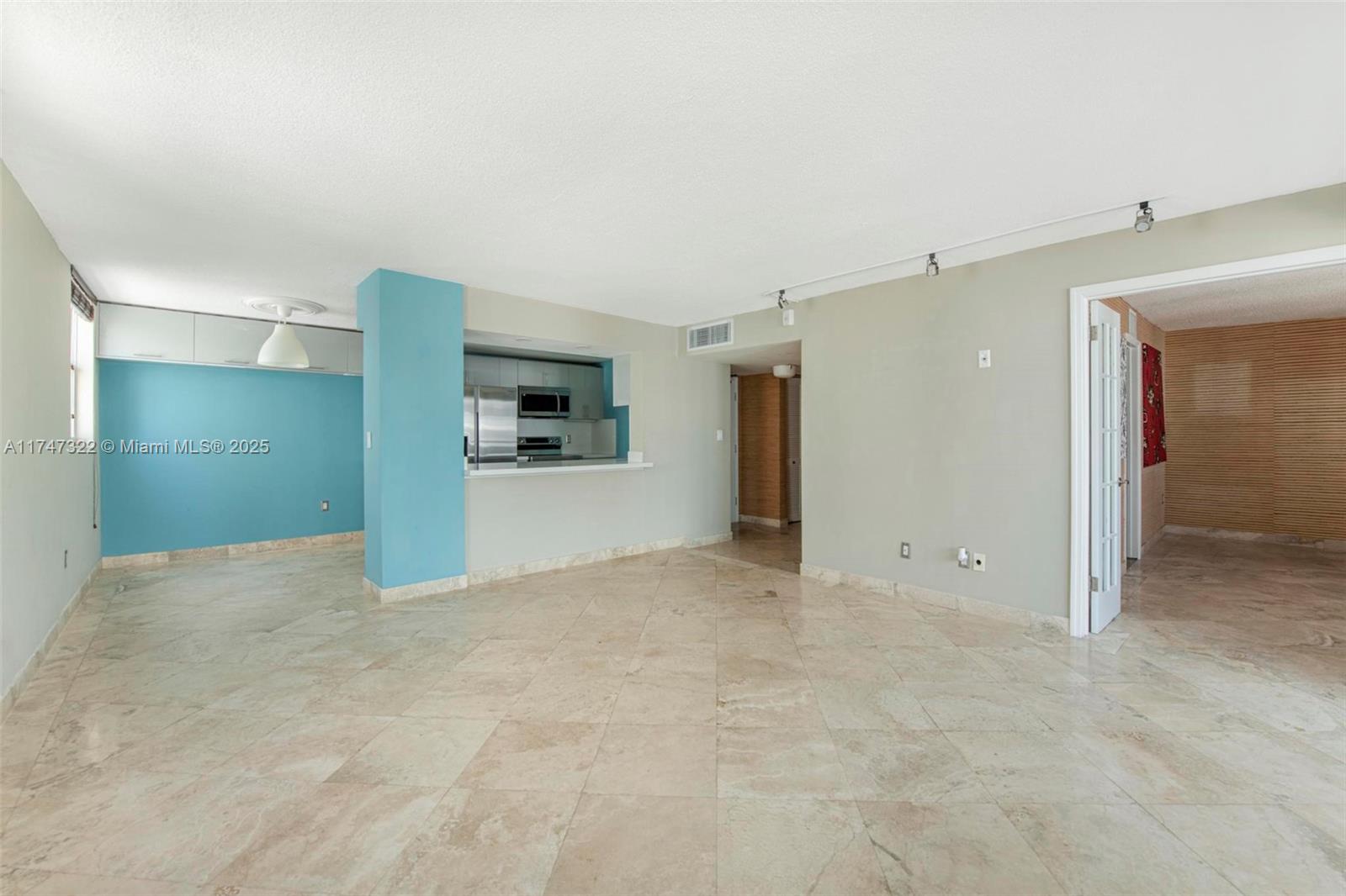 1658 Bay Rd # 406