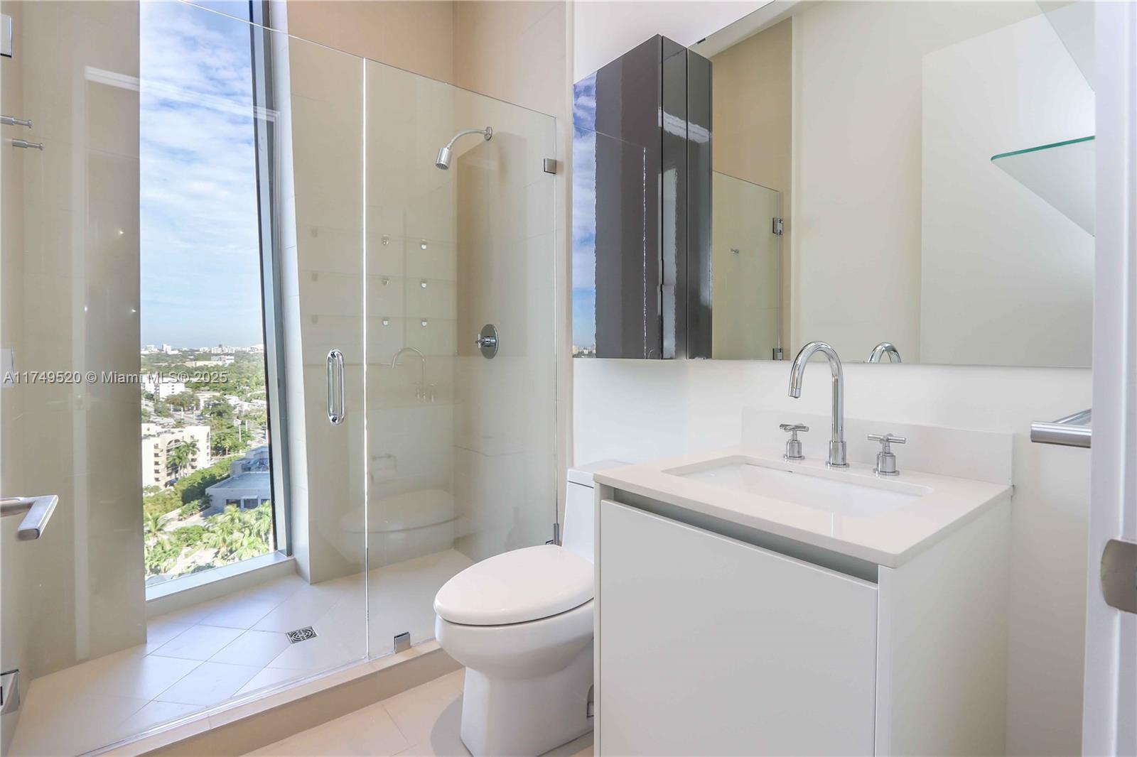 2821 S Bayshore Dr # 15D