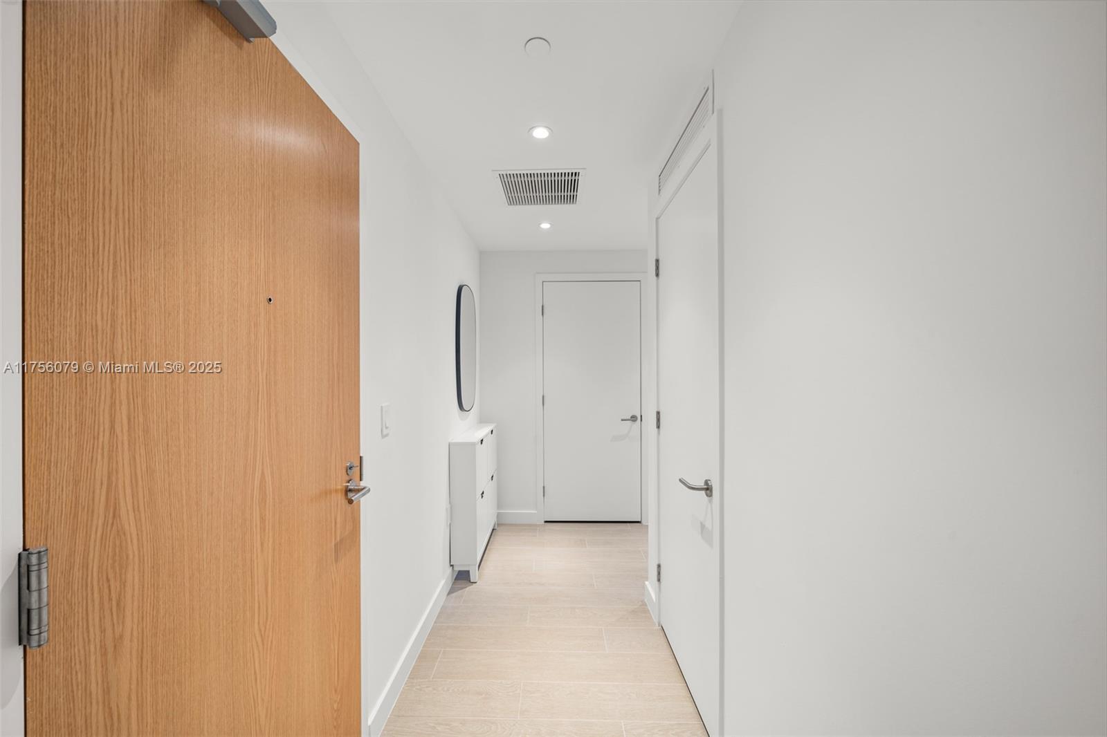 500 Alton # 1406