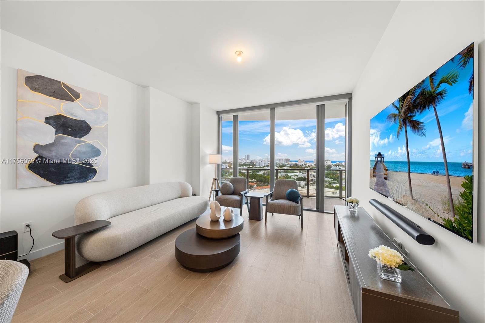 500 Alton # 1406