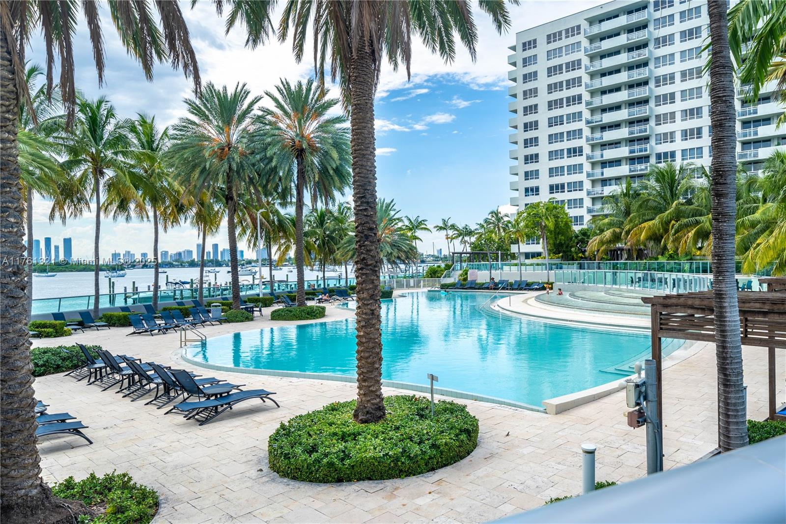 1500 Bay Rd # 1562S