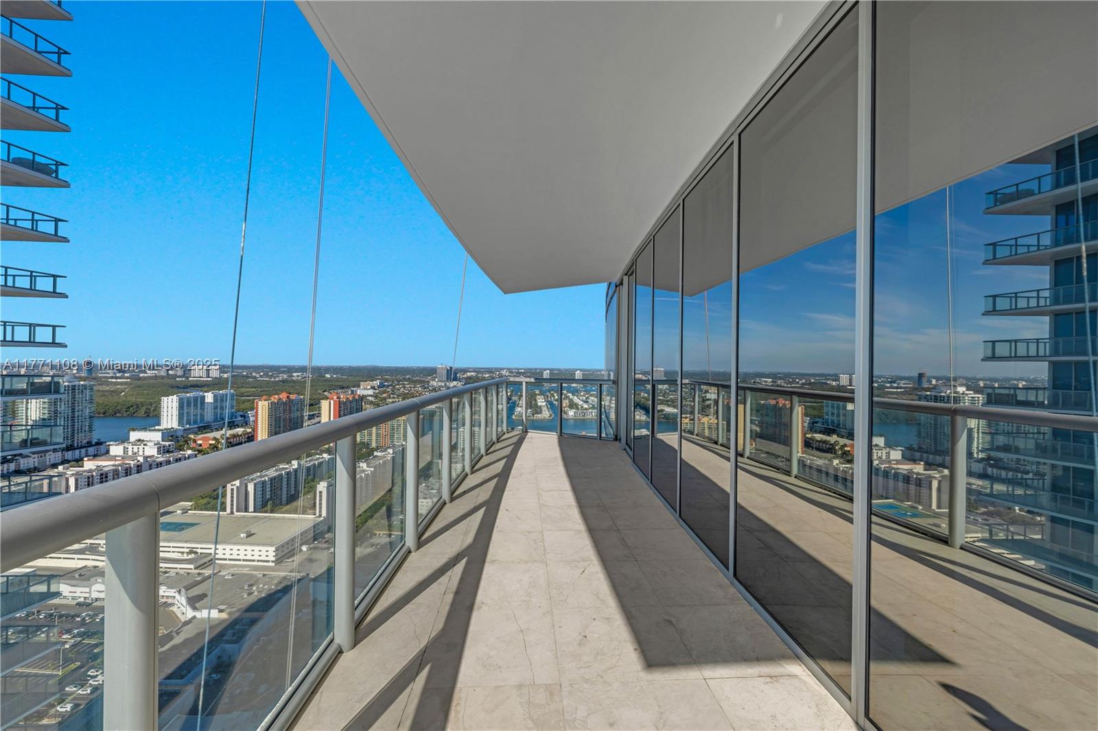17121 Collins Ave # 3901