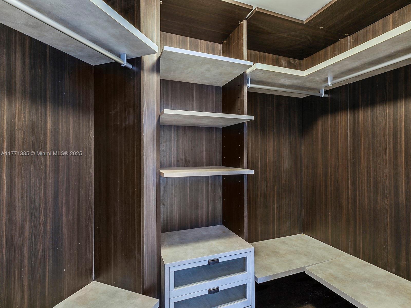 801 S Miami Ave Unit: 3905