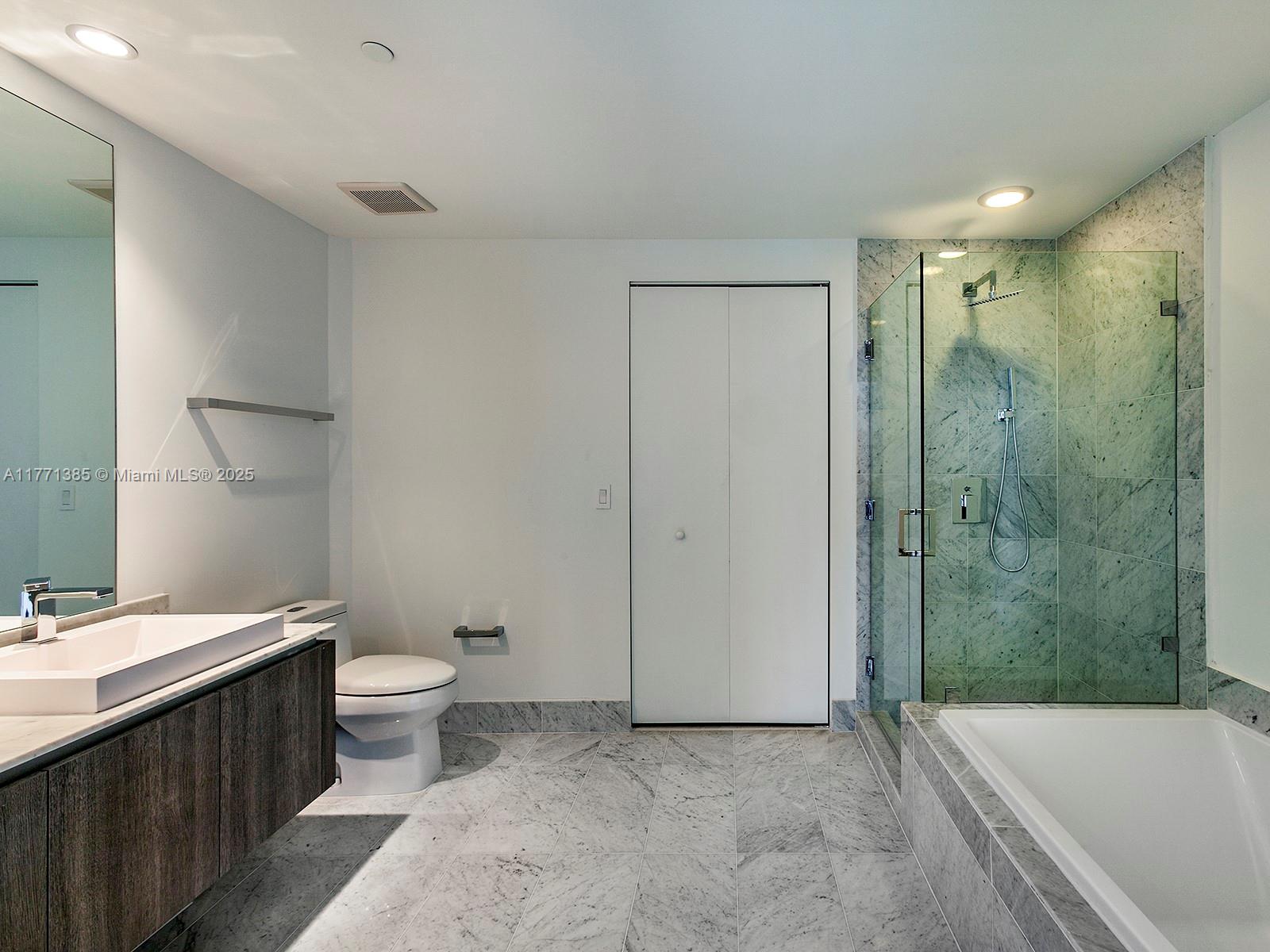 801 S Miami Ave Unit: 3905