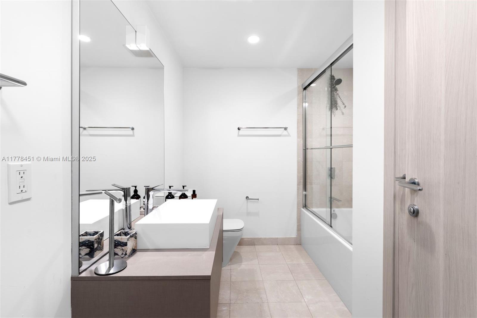 1000 Brickell Plaza # 3605