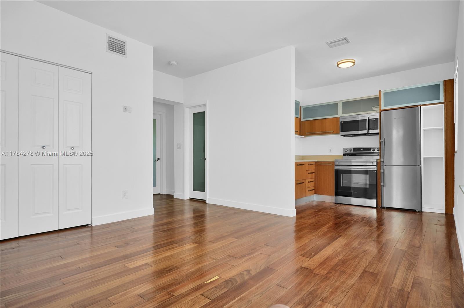 719 Meridian Ave # 5