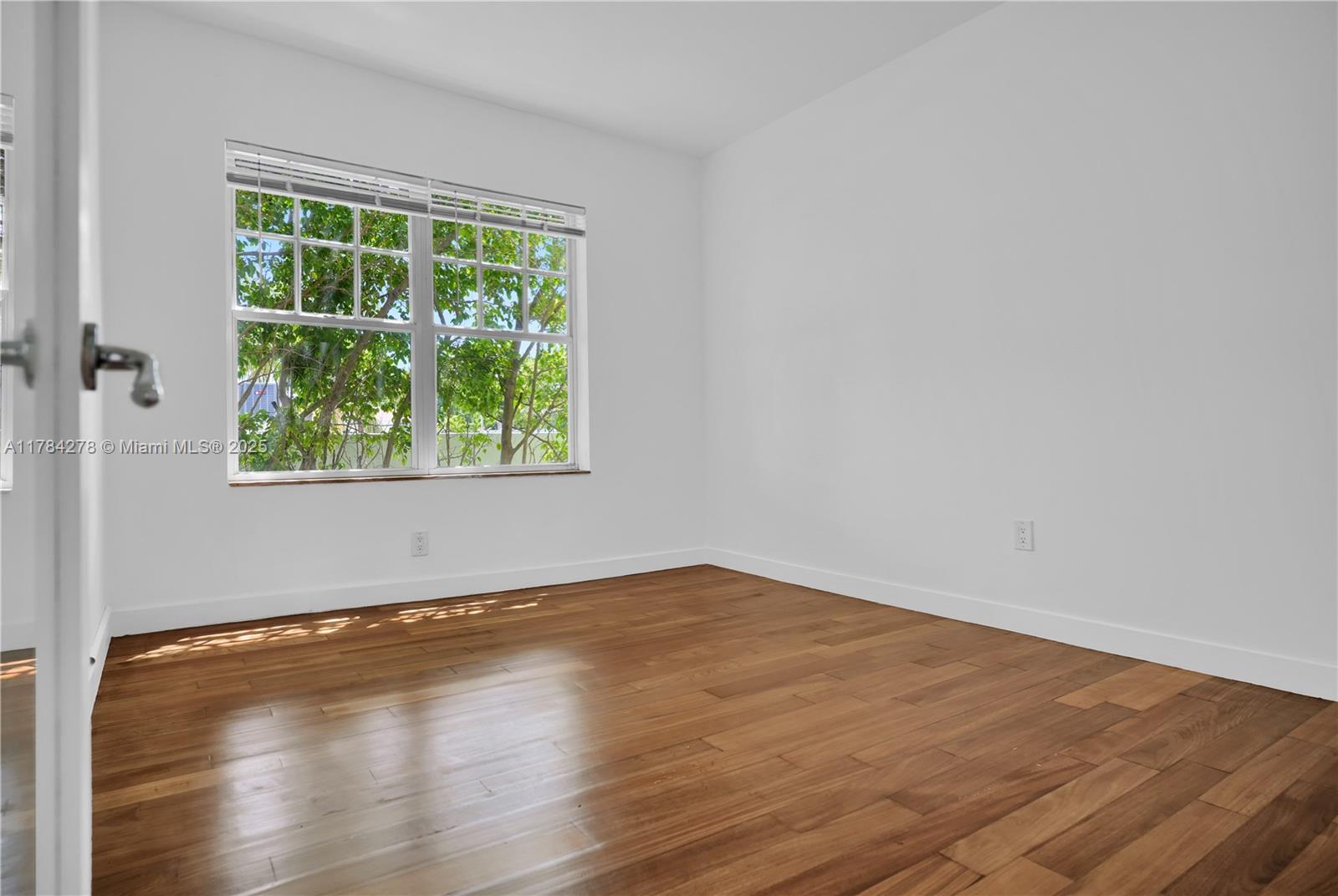 719 Meridian Ave # 5