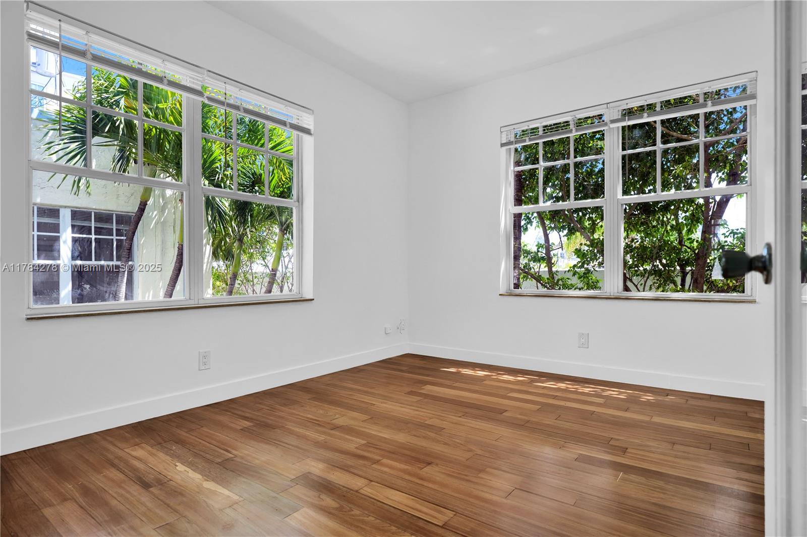 719 Meridian Ave # 5