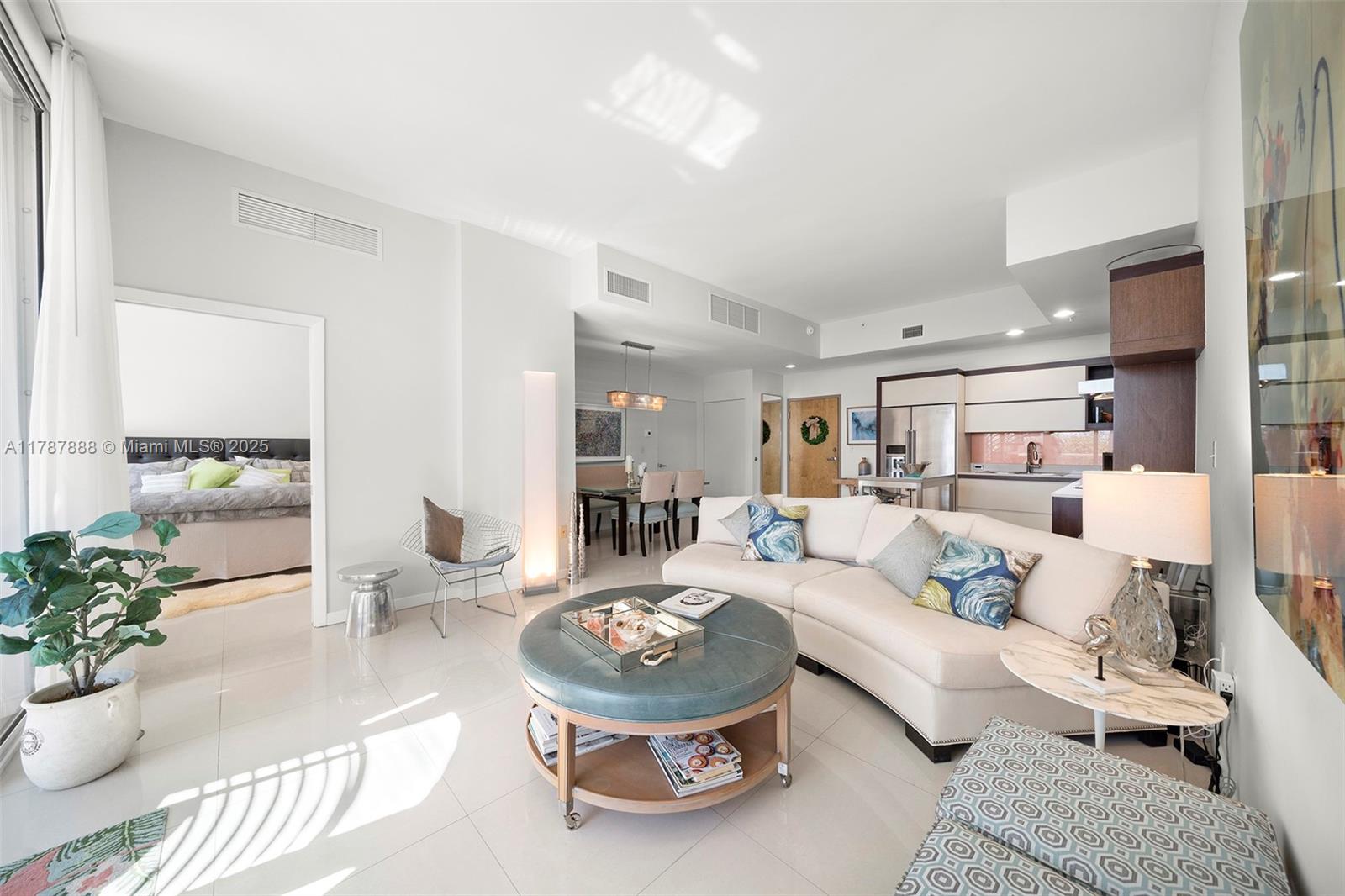 2100 Park Ave # 505