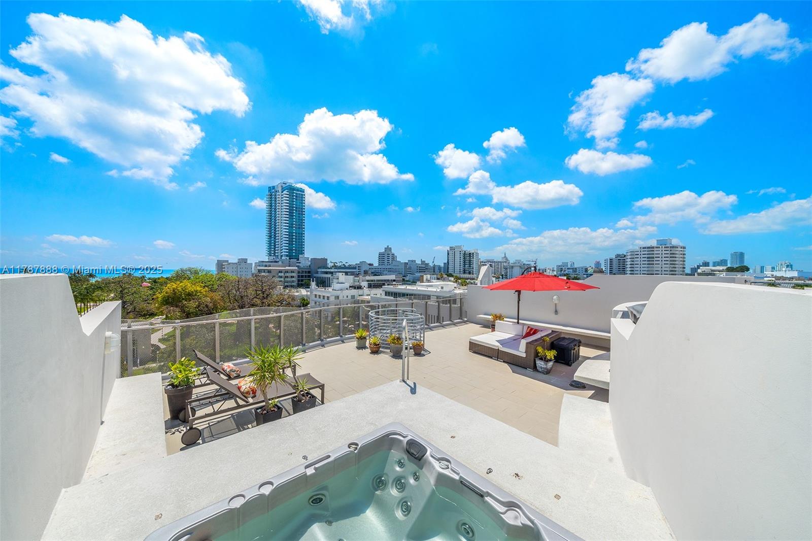 2100 Park Ave # 505