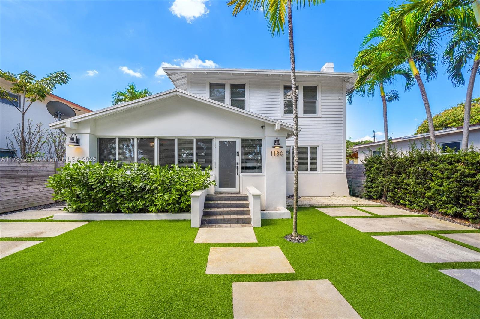 1130 SW 23rd Ave