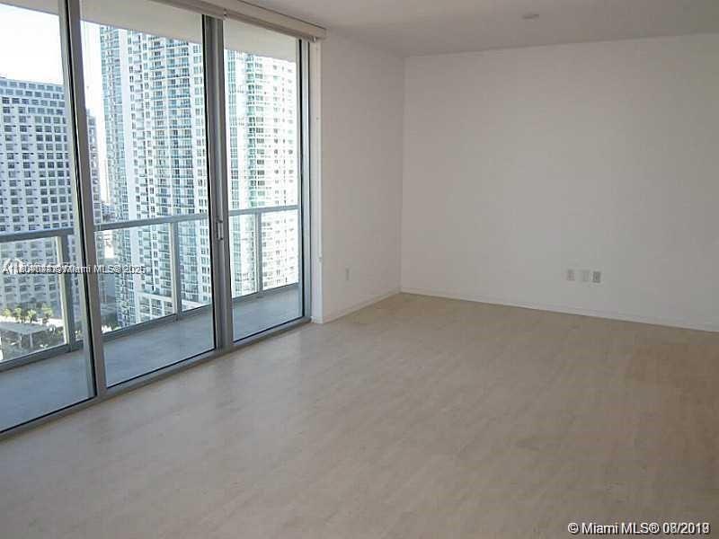 1050 Brickell Ave # 2012