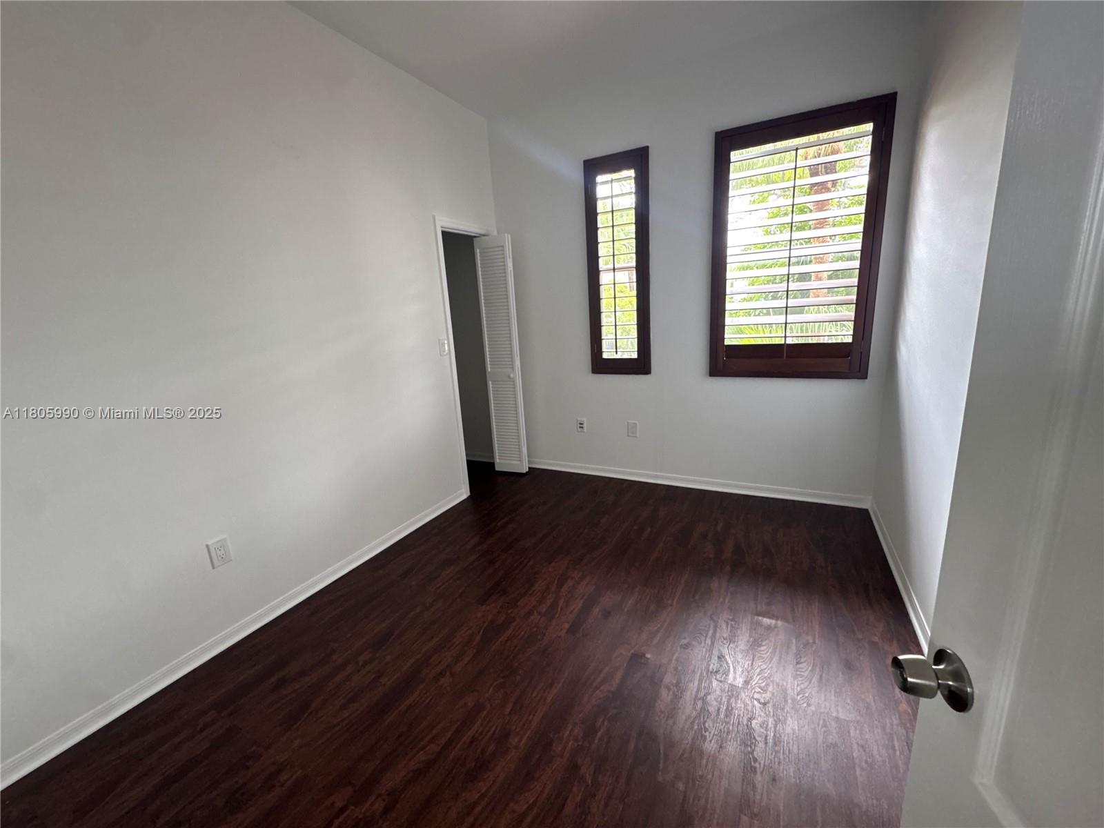 3065 Center St # 16